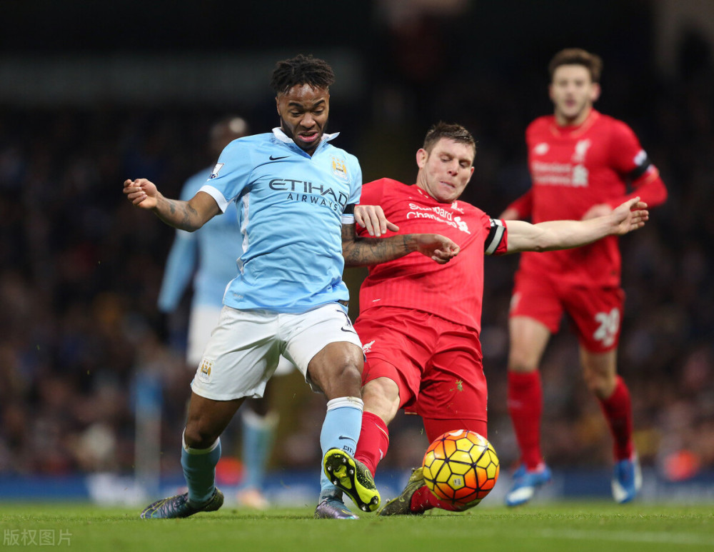 阿斯顿马丁完胜红牛二队，佩雷兹状态火热