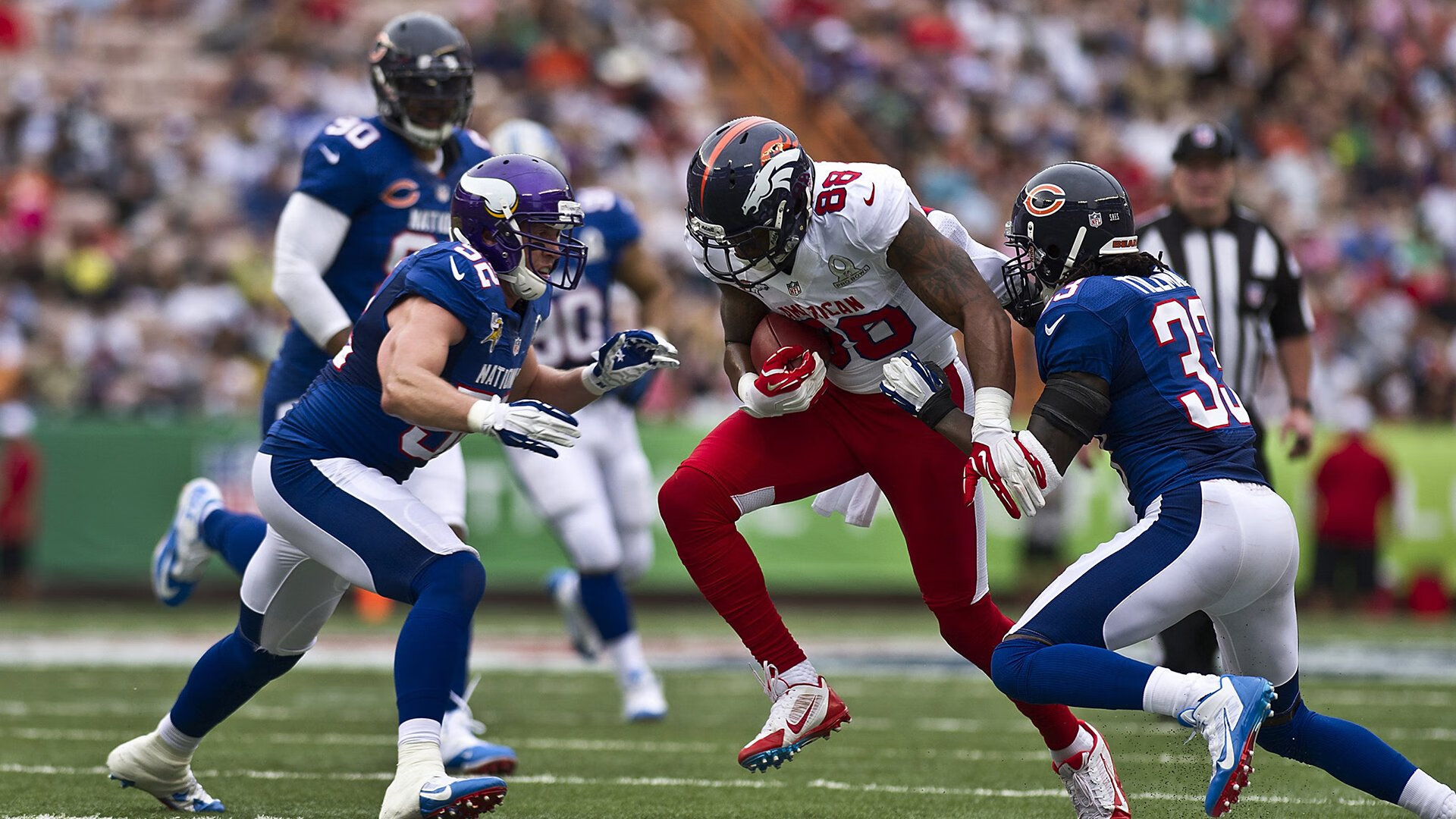 伊布法则，当神祇降临，悬念便成亵渎